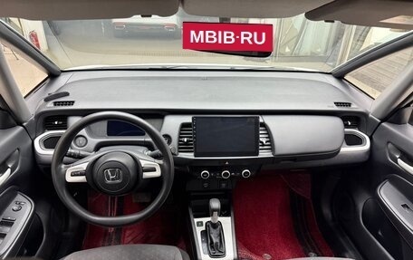 Honda Fit, 2021 год, 950 000 рублей, 13 фотография