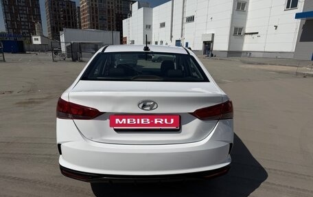 Hyundai Solaris II рестайлинг, 2021 год, 1 030 000 рублей, 6 фотография