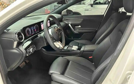 Mercedes-Benz A-Класс, 2023 год, 2 093 888 рублей, 8 фотография
