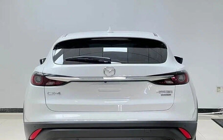 Mazda CX-4, 2021 год, 1 660 000 рублей, 5 фотография