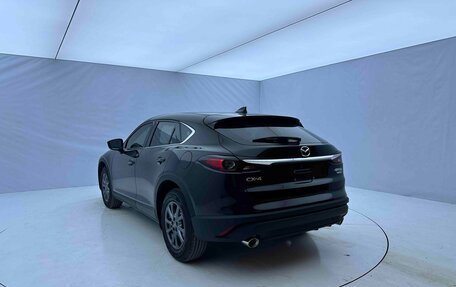 Mazda CX-4, 2022 год, 1 877 000 рублей, 7 фотография