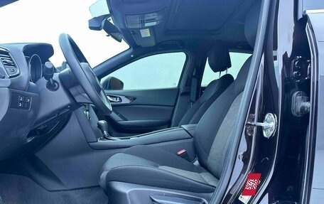 Mazda CX-4, 2022 год, 1 877 000 рублей, 9 фотография