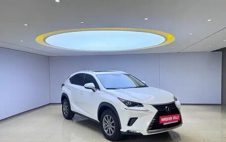 Lexus NX I, 2020 год, 3 000 000 рублей, 3 фотография
