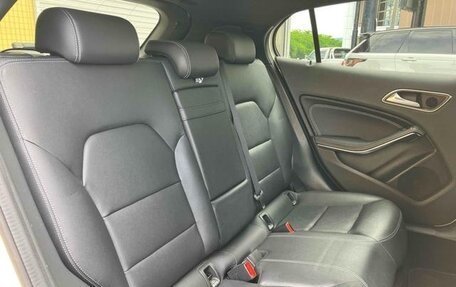 Mercedes-Benz GLA, 2017 год, 1 141 000 рублей, 30 фотография