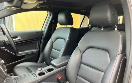 Mercedes-Benz GLA, 2017 год, 1 141 000 рублей, 28 фотография