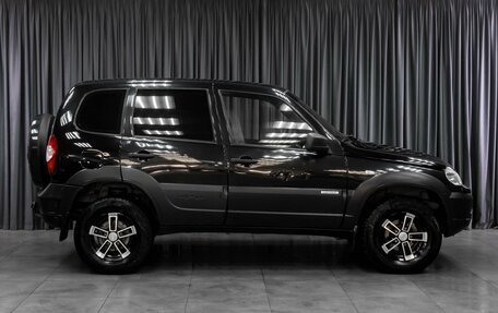 Chevrolet Niva I рестайлинг, 2016 год, 569 000 рублей, 5 фотография