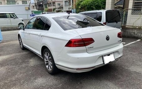 Volkswagen Passat B8 рестайлинг, 2015 год, 1 280 000 рублей, 4 фотография