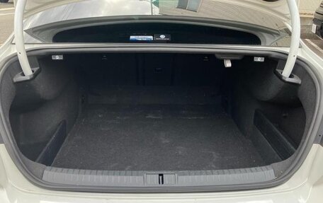 Volkswagen Passat B8 рестайлинг, 2015 год, 1 280 000 рублей, 10 фотография