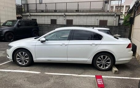 Volkswagen Passat B8 рестайлинг, 2015 год, 1 280 000 рублей, 6 фотография