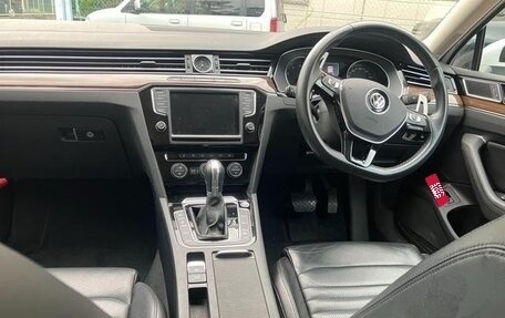 Volkswagen Passat B8 рестайлинг, 2015 год, 1 280 000 рублей, 7 фотография