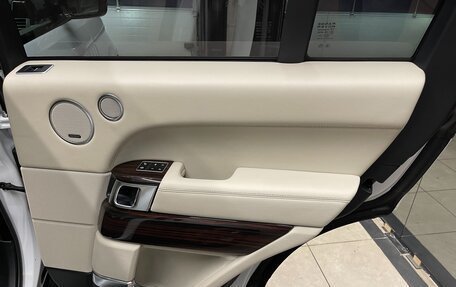 Land Rover Range Rover IV рестайлинг, 2013 год, 3 250 000 рублей, 20 фотография