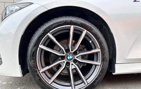 BMW 3 серия, 2023 год, 2 833 000 рублей, 19 фотография