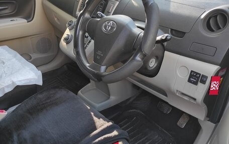 Toyota Passo Sette, 2009 год, 795 000 рублей, 9 фотография