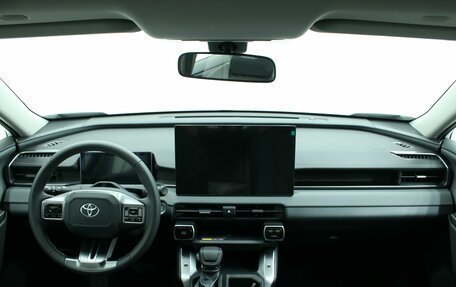 Toyota RAV4, 2025 год, 4 000 000 рублей, 16 фотография