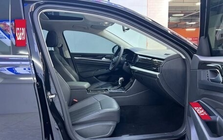 Volkswagen Passat B8 рестайлинг, 2022 год, 1 875 005 рублей, 13 фотография