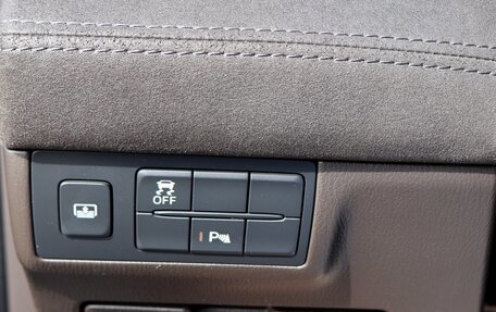Mazda 6, 2019 год, 2 700 000 рублей, 7 фотография