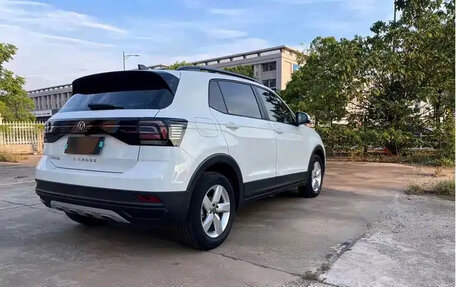 Volkswagen T-Cross I, 2021 год, 1 400 000 рублей, 6 фотография