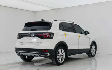 Volkswagen T-Cross I, 2021 год, 1 410 000 рублей, 6 фотография