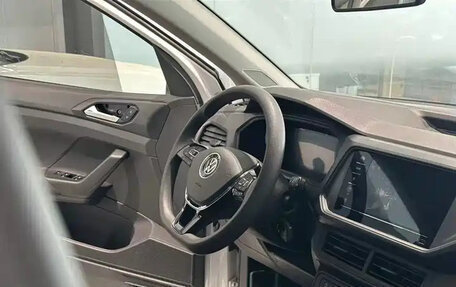 Volkswagen T-Cross I, 2021 год, 1 460 000 рублей, 7 фотография