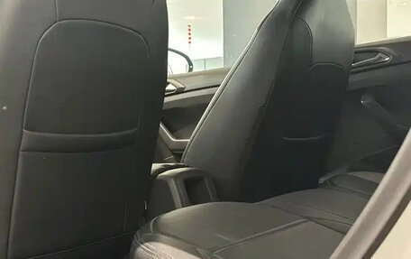 Volkswagen T-Cross I, 2021 год, 1 460 000 рублей, 9 фотография