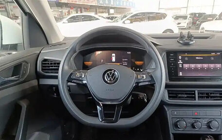 Volkswagen T-Cross I, 2021 год, 1 450 000 рублей, 7 фотография