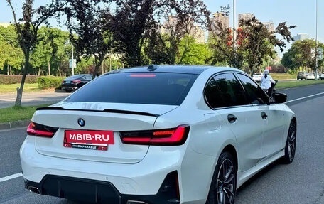 BMW 3 серия, 2022 год, 2 700 000 рублей, 3 фотография