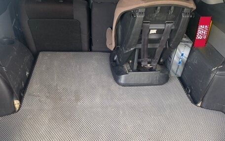 Toyota Wish II, 2005 год, 720 000 рублей, 9 фотография