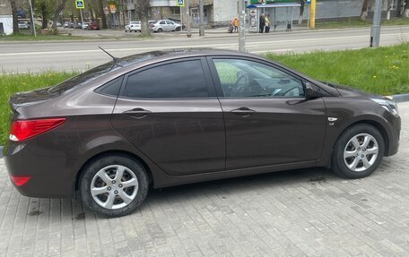 Hyundai Solaris II рестайлинг, 2014 год, 1 170 000 рублей, 2 фотография