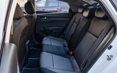 Hyundai Solaris II рестайлинг, 2018 год, 1 279 090 рублей, 23 фотография
