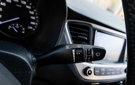 Hyundai Solaris II рестайлинг, 2018 год, 1 279 090 рублей, 15 фотография