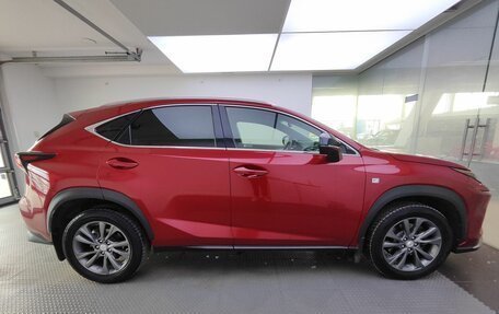 Lexus NX I, 2018 год, 3 090 000 рублей, 5 фотография