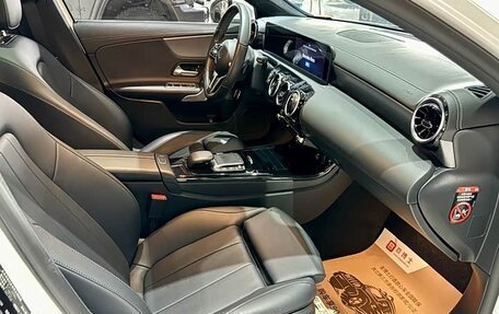 Mercedes-Benz A-Класс, 2022 год, 2 015 000 рублей, 7 фотография