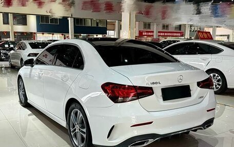 Mercedes-Benz A-Класс, 2022 год, 2 015 000 рублей, 4 фотография