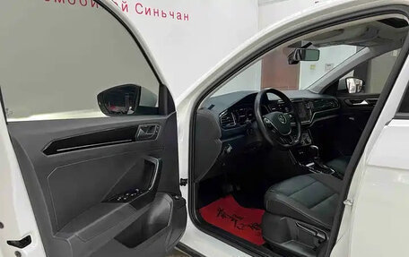 Volkswagen T-Roc I, 2022 год, 1 520 000 рублей, 7 фотография