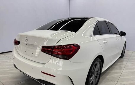 Mercedes-Benz A-Класс, 2022 год, 1 908 000 рублей, 6 фотография