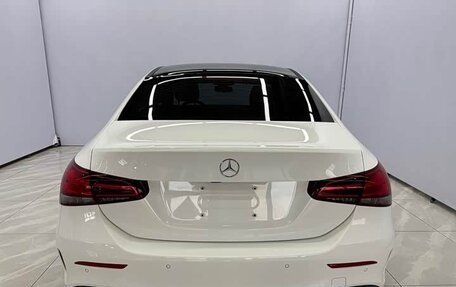 Mercedes-Benz A-Класс, 2022 год, 1 908 000 рублей, 5 фотография