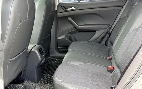 Volkswagen T-Cross I, 2021 год, 1 490 000 рублей, 7 фотография