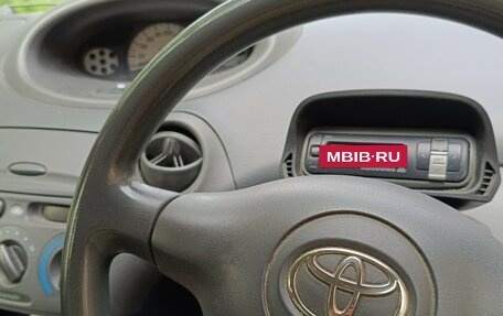 Toyota Vitz, 2002 год, 310 000 рублей, 4 фотография