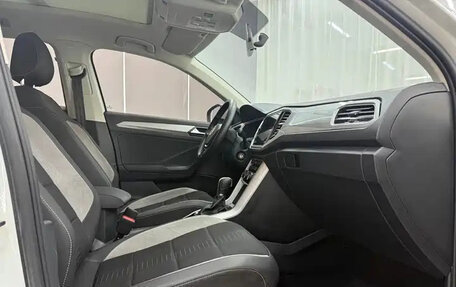 Volkswagen T-Roc I, 2022 год, 1 580 000 рублей, 7 фотография