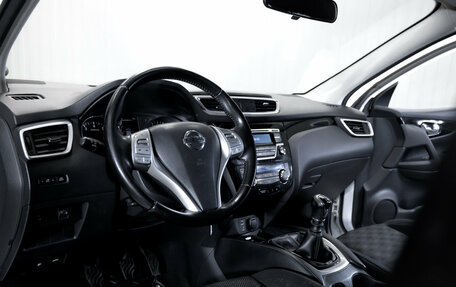 Nissan Qashqai, 2016 год, 1 499 000 рублей, 13 фотография