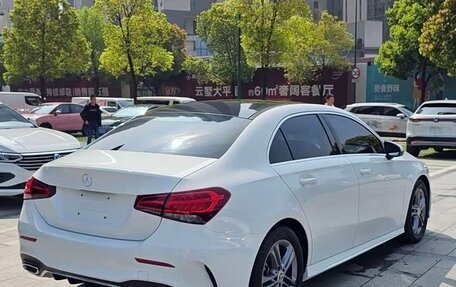 Mercedes-Benz A-Класс, 2022 год, 1 987 000 рублей, 6 фотография