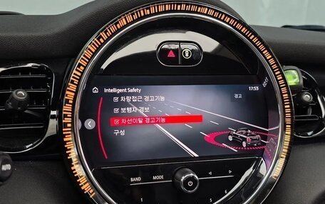 MINI Cabrio, 2023 год, 2 560 000 рублей, 16 фотография
