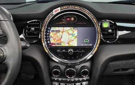 MINI Cabrio, 2023 год, 2 560 000 рублей, 14 фотография