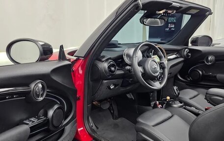 MINI Cabrio, 2023 год, 2 560 000 рублей, 10 фотография