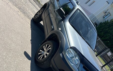 Chevrolet Niva I рестайлинг, 2011 год, 445 000 рублей, 2 фотография