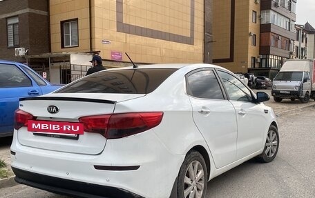 KIA Rio III рестайлинг, 2015 год, 870 000 рублей, 2 фотография