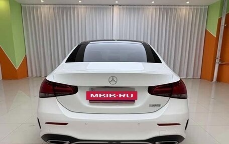 Mercedes-Benz A-Класс, 2022 год, 1 550 000 рублей, 5 фотография