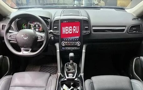 Renault Samsung QM6, 2023 год, 2 200 000 рублей, 9 фотография