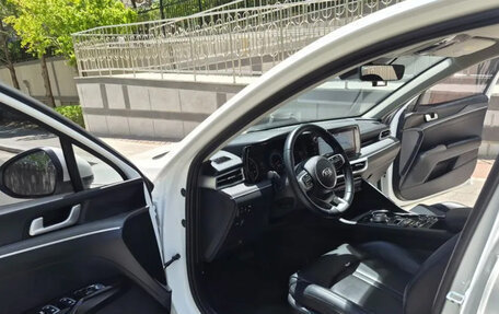 KIA K5, 2023 год, 2 060 123 рублей, 10 фотография