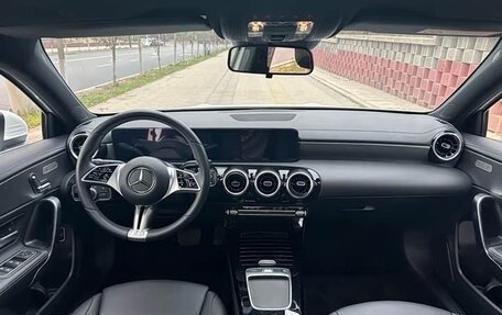 Mercedes-Benz A-Класс, 2022 год, 1 756 000 рублей, 9 фотография